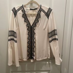 Karen Millen Women's Blouse Long Sleeve V-neck Off White w/Black details